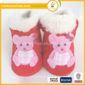 2015 vente en gros vente chaude 0-24 mois chaussures thermiques très doux chaussures en mocassin pour bébé en tissu